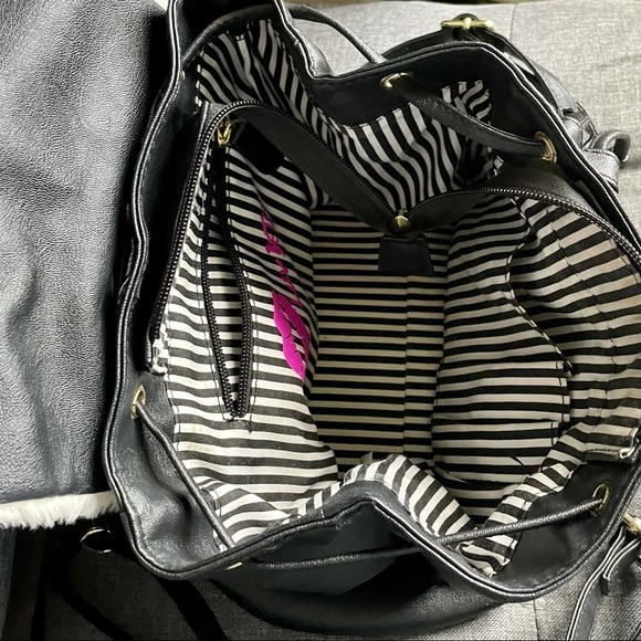 Betsey Johnson Bunny Backpack Purse - Picture 3 of 4